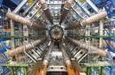 Higgs bosoiaren zantzuak detektatuta  